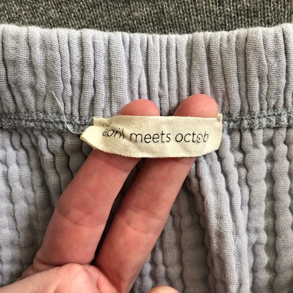 April Meets October August Pants in Pale Blue L/XL - Picture 4 of 5